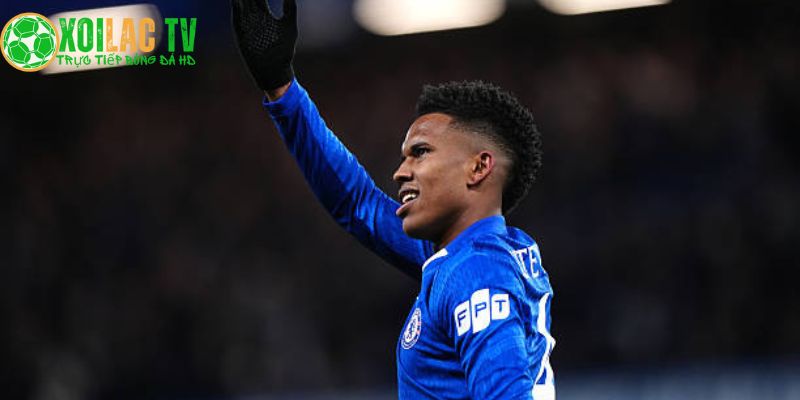 CĐV Chelsea Bùng Nổ: Estevao Willian Hạ Sát Barcelona 7 Estevao Willian hạ sát Barcelona